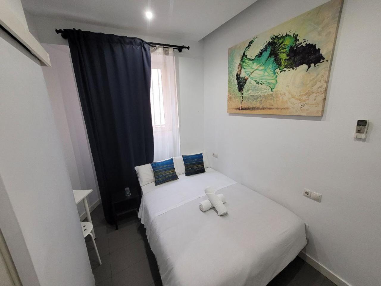 Ayz Frailes - Auto Check-In Property (Adults Only) Málaga Eksteriør billede